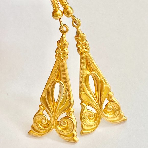 Vintage Filigree Gold Plated Art Deco Earrings Dangle Triangle Nouveau - Picture 5 of 7